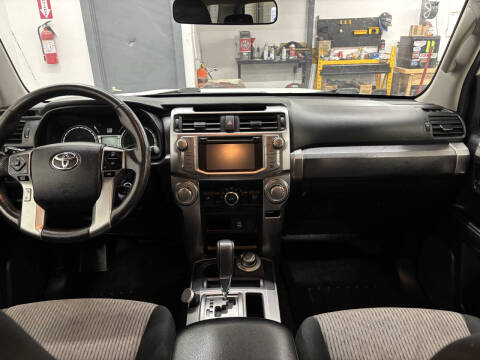 2018 Toyota 4Runner SR5