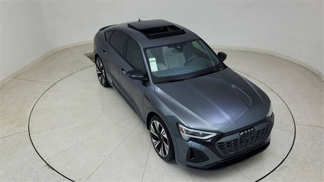 2024 Audi Q8 Sportback e-tron quattro Prestige S line