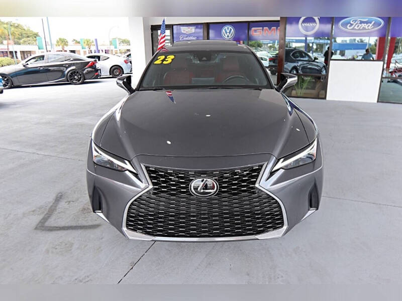 2023 Lexus IS 300