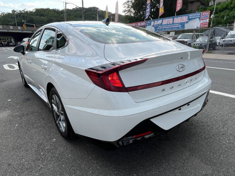 2022 Hyundai Sonata SEL