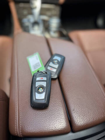 2015 BMW 5 Series 528i