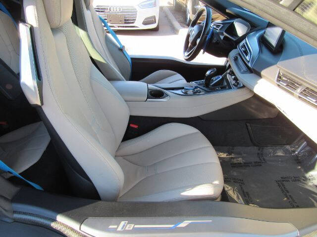 2014 BMW i8