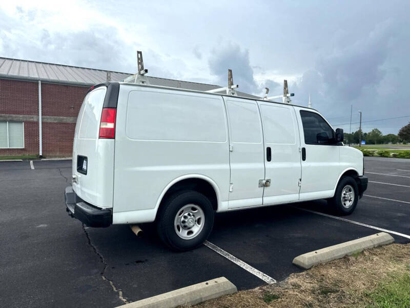 2017 Chevrolet Express 2500