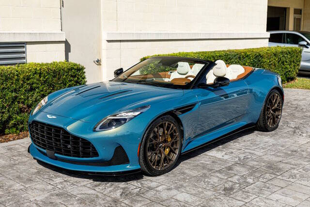 2026 Aston Martin DB12 Volante