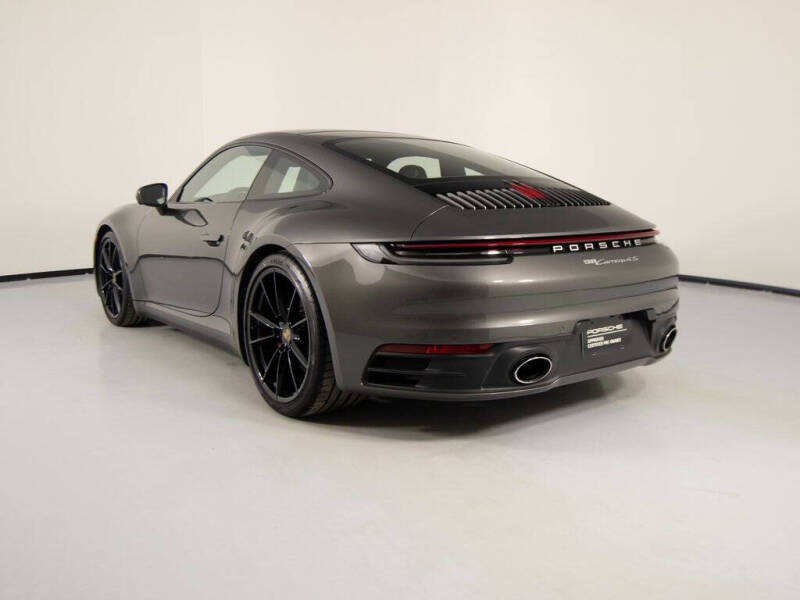 2022 Porsche 911 Carrera 4S