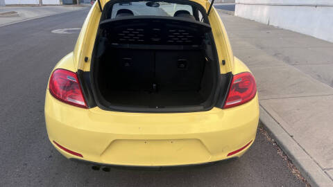 2015 Volkswagen Beetle 1.8T Classic PZEV