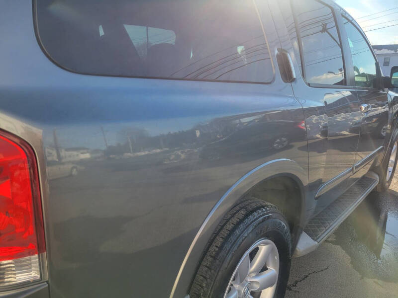 2015 Nissan Armada SV