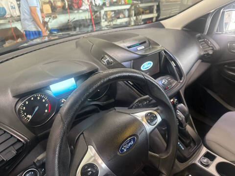 2016 Ford Escape SE