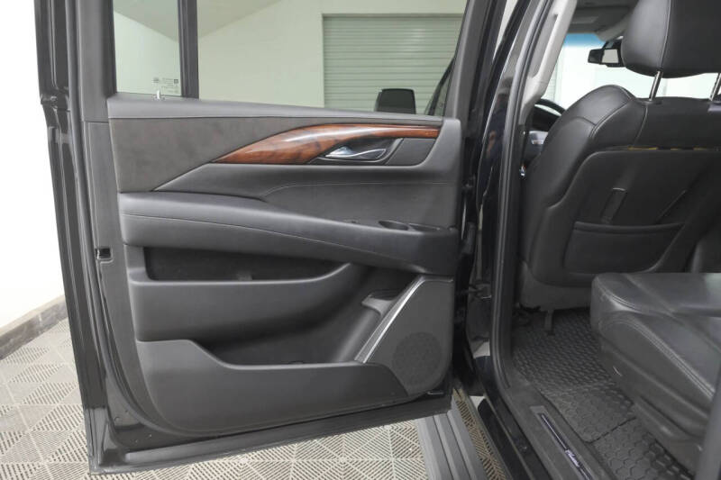 2015 Cadillac Escalade ESV Premium
