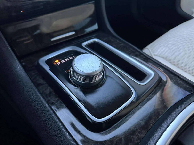 2018 Chrysler 300 Limited