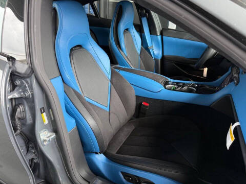 2025 Karma Revero