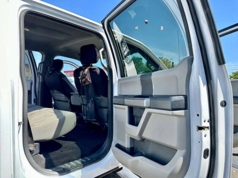 2015 Ford F-150  - $24,995