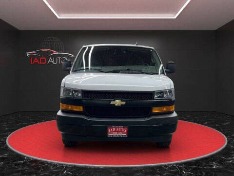 2022 Chevrolet Express 2500