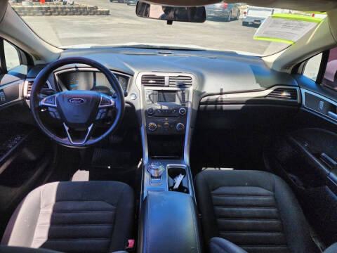 2017 Ford Fusion S