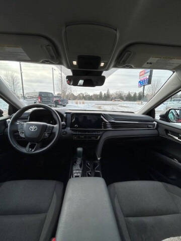 2025 Toyota Camry LE