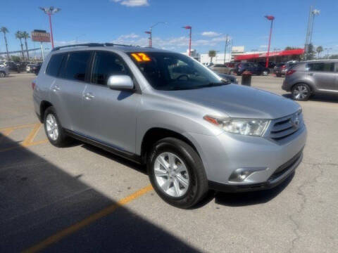 2012 Toyota Highlander SE