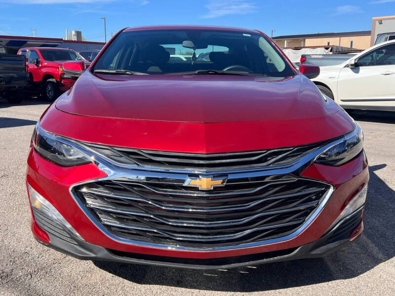 Used 2019 Chevrolet Malibu 1LT with VIN 1G1ZD5ST1KF120950 for sale in Garland, TX