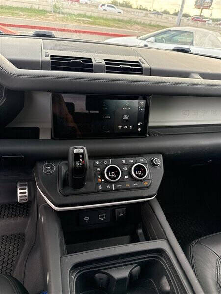 2023 Land Rover Defender 90 S