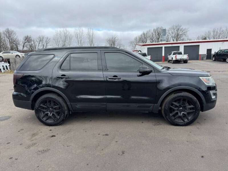 2016 Ford Explorer Sport