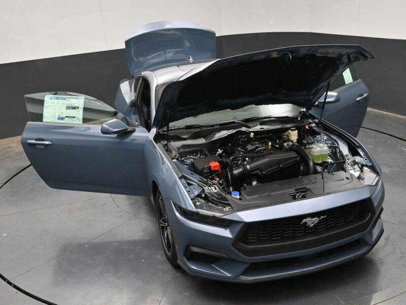 2025 Ford Mustang EcoBoost