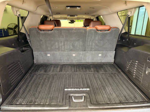 2019 Cadillac Escalade ESV Premium Luxury