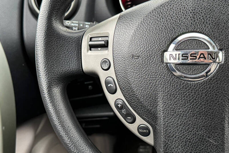 2012 Nissan Rogue SV