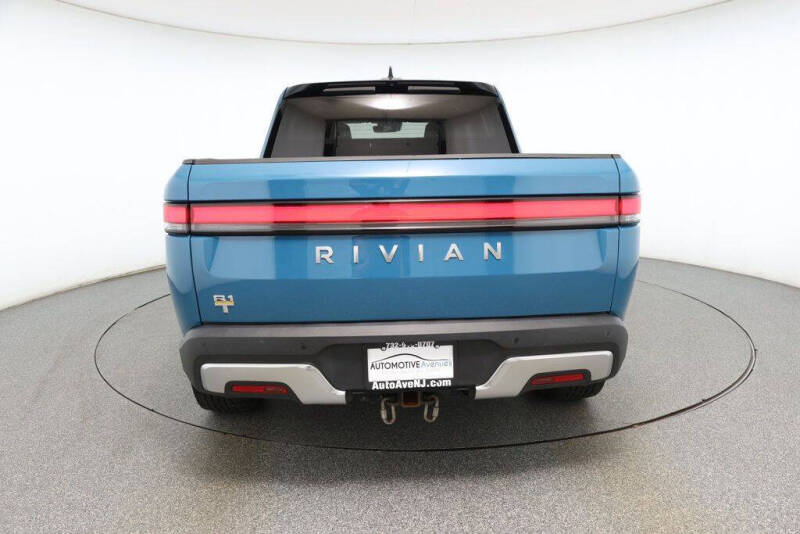 2022 Rivian R1T Adventure