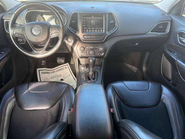 2019 Jeep Cherokee Trailhawk