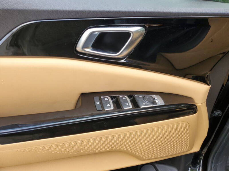2022 Kia Carnival EX
