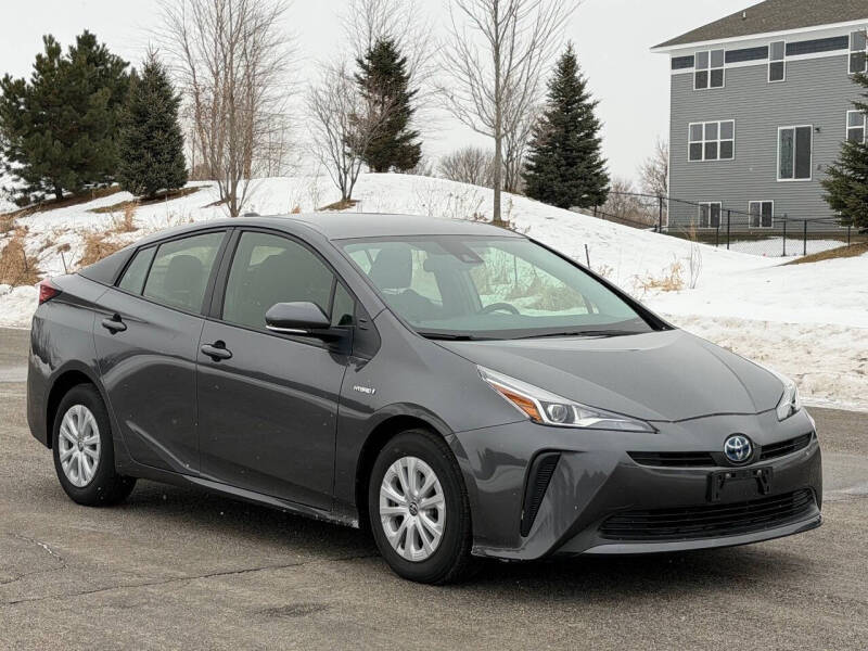 2022 Toyota Prius LE