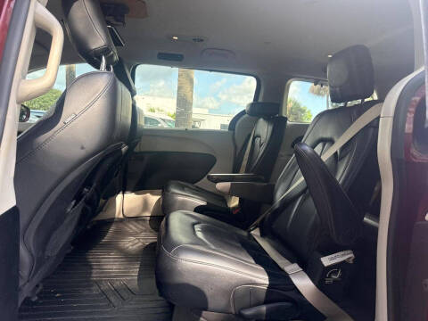 2019 Chrysler Pacifica Touring L