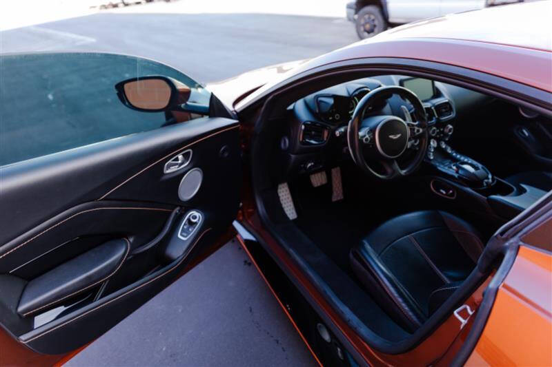 2020 Aston Martin Vantage