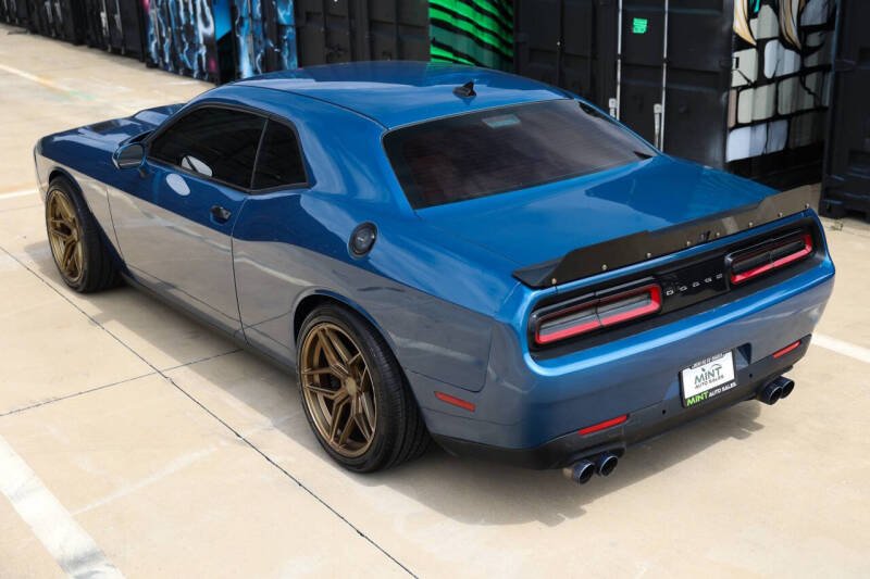 2020 Dodge Challenger