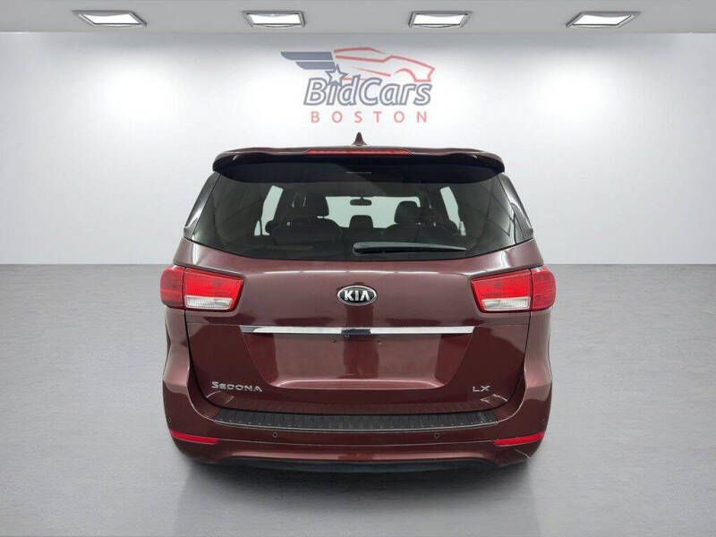 2017 Kia Sedona LX