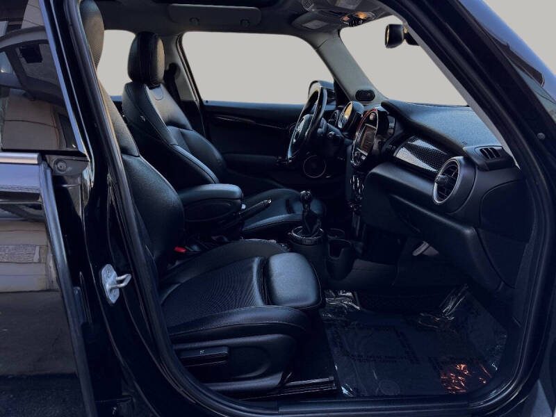2015 MINI Hardtop 4 Door Cooper S