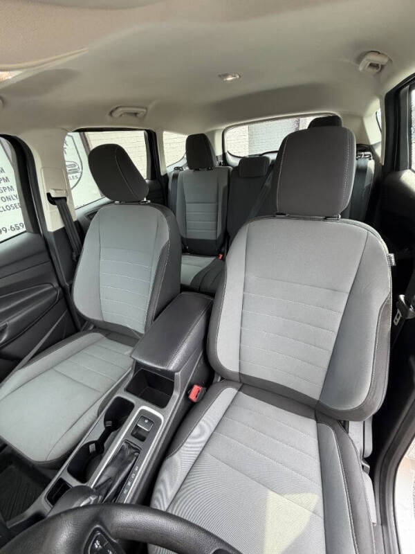 2018 Ford Escape S