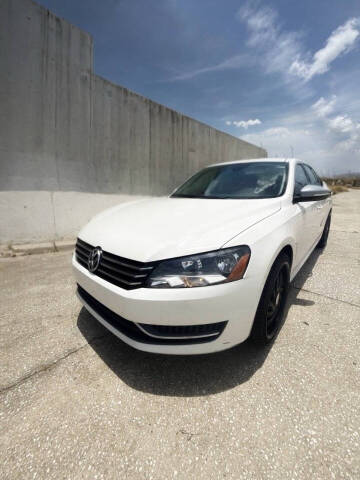 2013 Volkswagen Passat SE