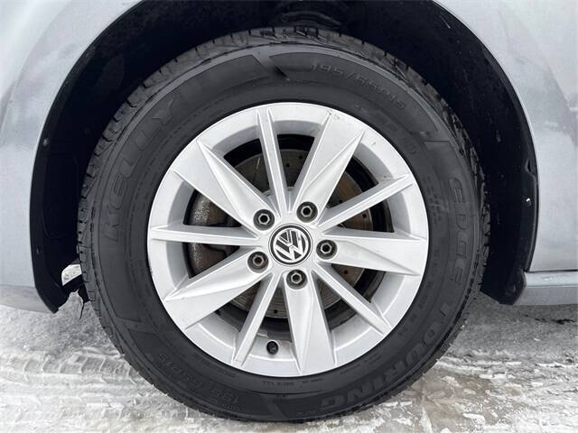 2017 Volkswagen Golf