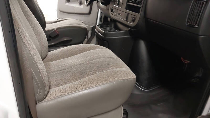 2020 Chevrolet Express 2500