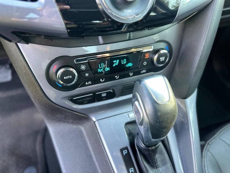 2014 Ford Focus Titanium