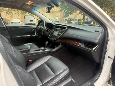 2015 Toyota Avalon Hybrid XLE Touring