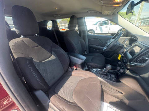 2019 Jeep Cherokee Latitude