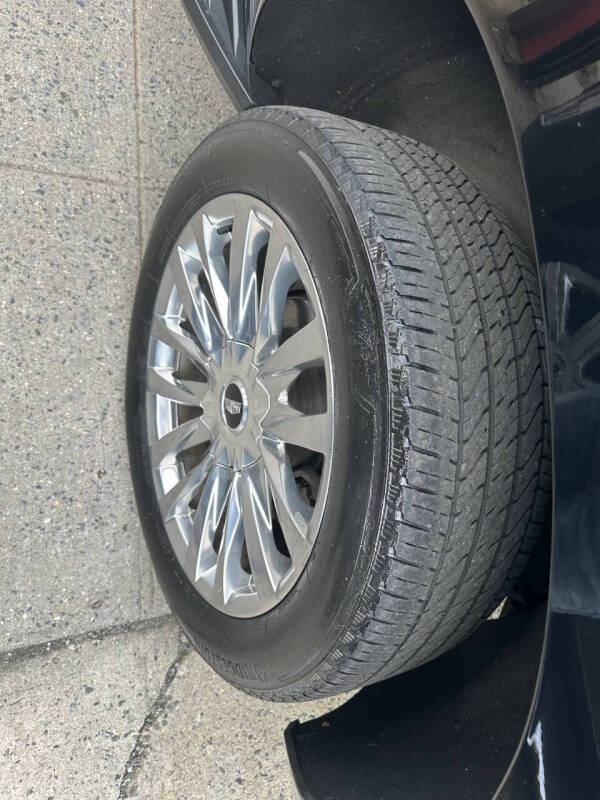 2022 Cadillac Escalade ESV Premium Luxury