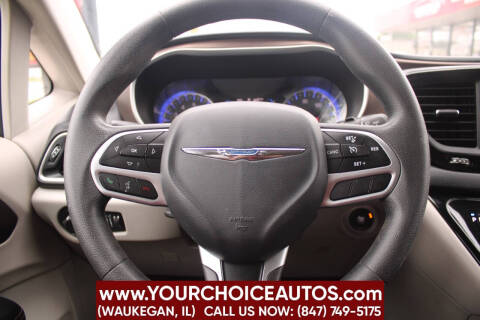 2017 Chrysler Pacifica LX