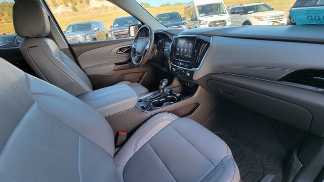 2021 Chevrolet Traverse LT Leather