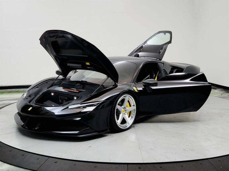 2022 Ferrari SF90 Stradale