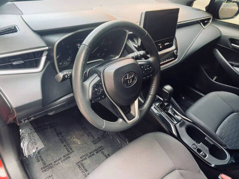 2023 Toyota Corolla Hatchback SE