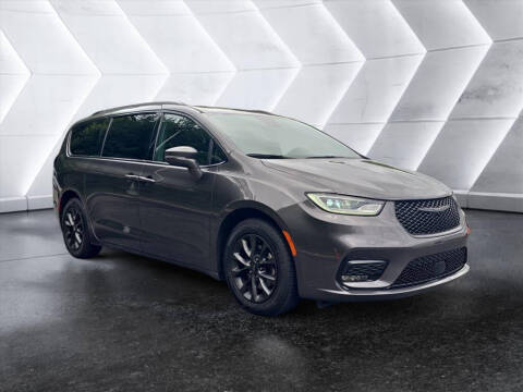 2021 Chrysler Pacifica Touring