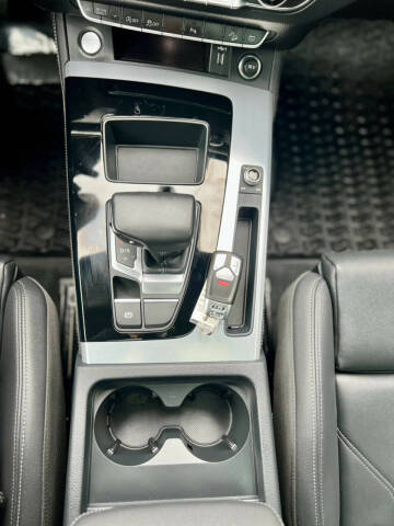 2023 Audi Q5 Sportback quattro S line Prem Plus 45 TFSI