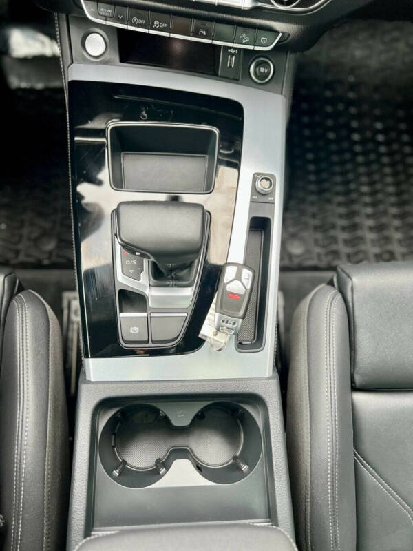 2023 Audi Q5 Sportback quattro S line Prem Plus 45 TFSI